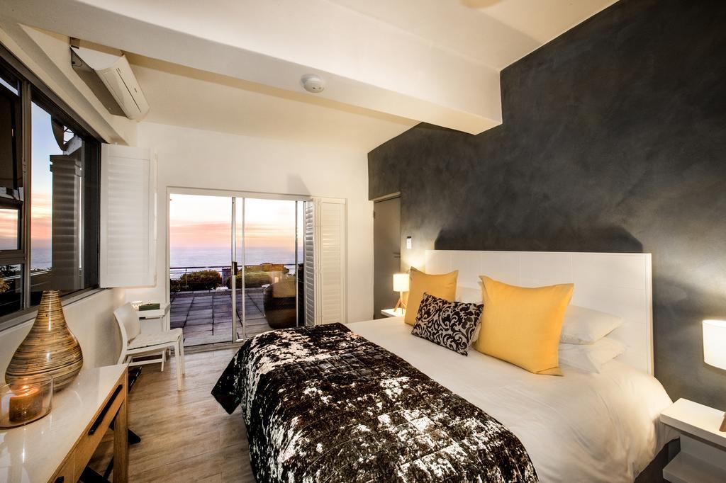 Atholl House Camps Bay Exterior photo