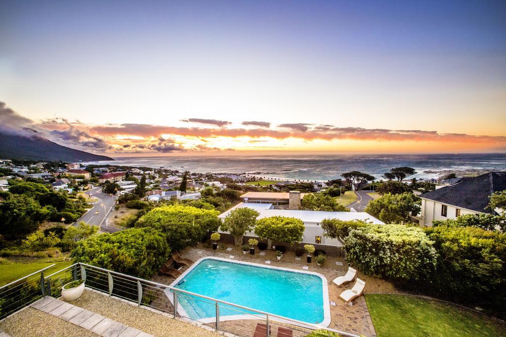 Atholl House Camps Bay Exterior photo
